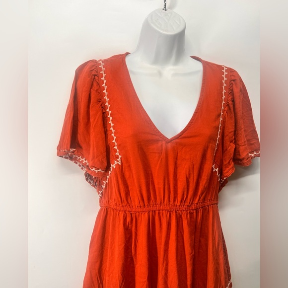 Old Navy Embroidered Mini Dress - Picture 2 of 3